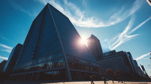 Découvrez les projets et bénéfices de l'immobilier le triangle à montréal